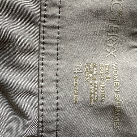 Arc'teryx quick drying hiking golf mischief shorts size 14 - Picture 6 of 10